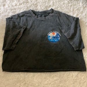 BRANDY OVERSIZED CROPPED TEE!!!